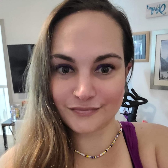 Meet the Posher Other - Meet your Posher, Joanna